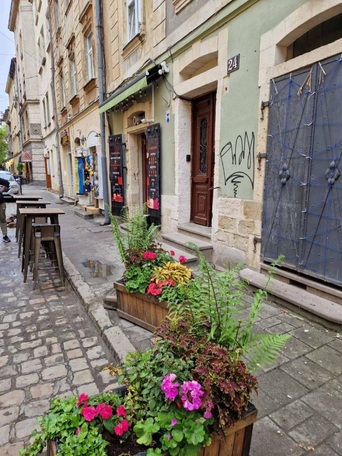 Sweethome Lviv Ngoại thất bức ảnh